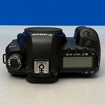 Canon EOS 5D Mark II (Corpo) - 21.1MP