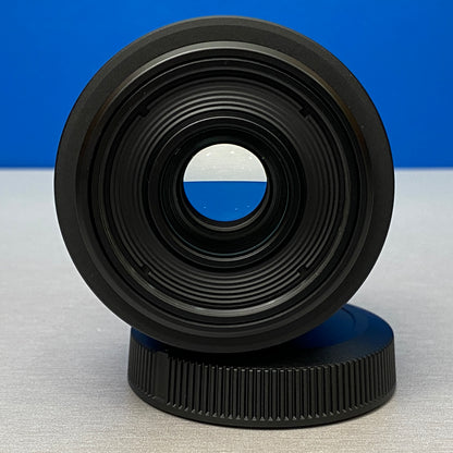 Canon RF 35mm f/1.8 Macro IS STM