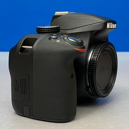 Nikon D3300 (Corpo) - 24.2MP
