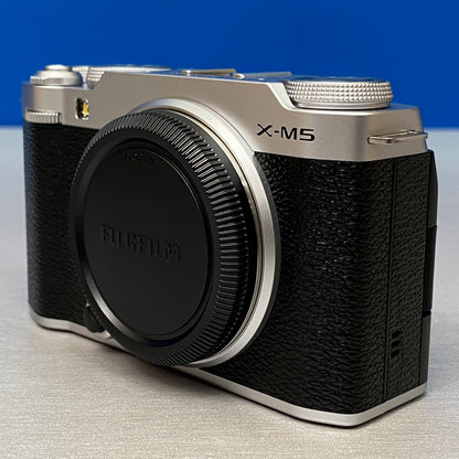 Fujifilm X-M5 (Corpo) - 26.1MP
