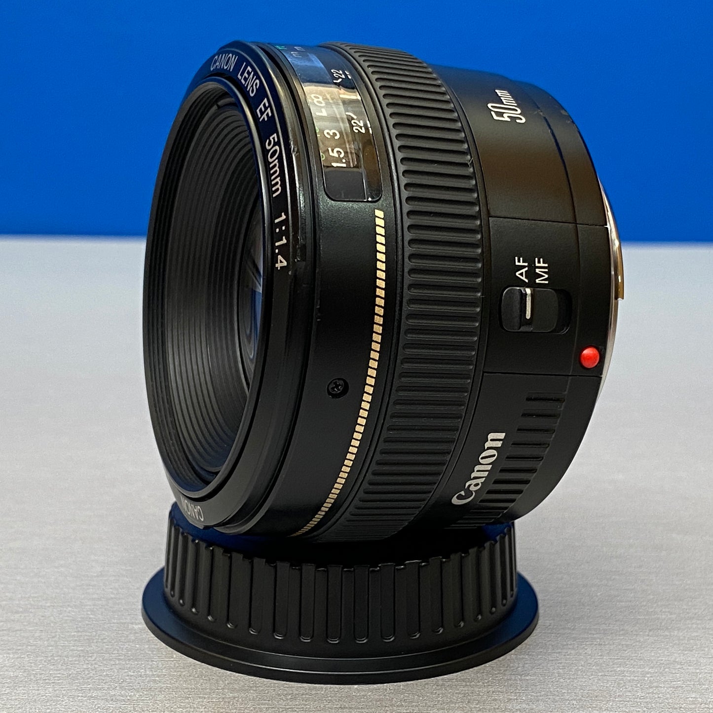 Canon EF 50mm f/1.4 USM