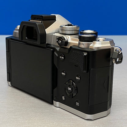 OM System OM-3 (Corpo) - 20.4MP