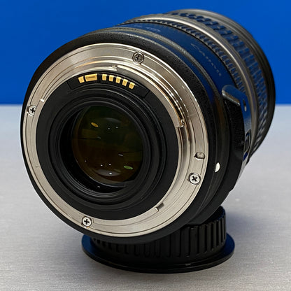 Canon EF-S 17-55mm f/2.8 IS USM