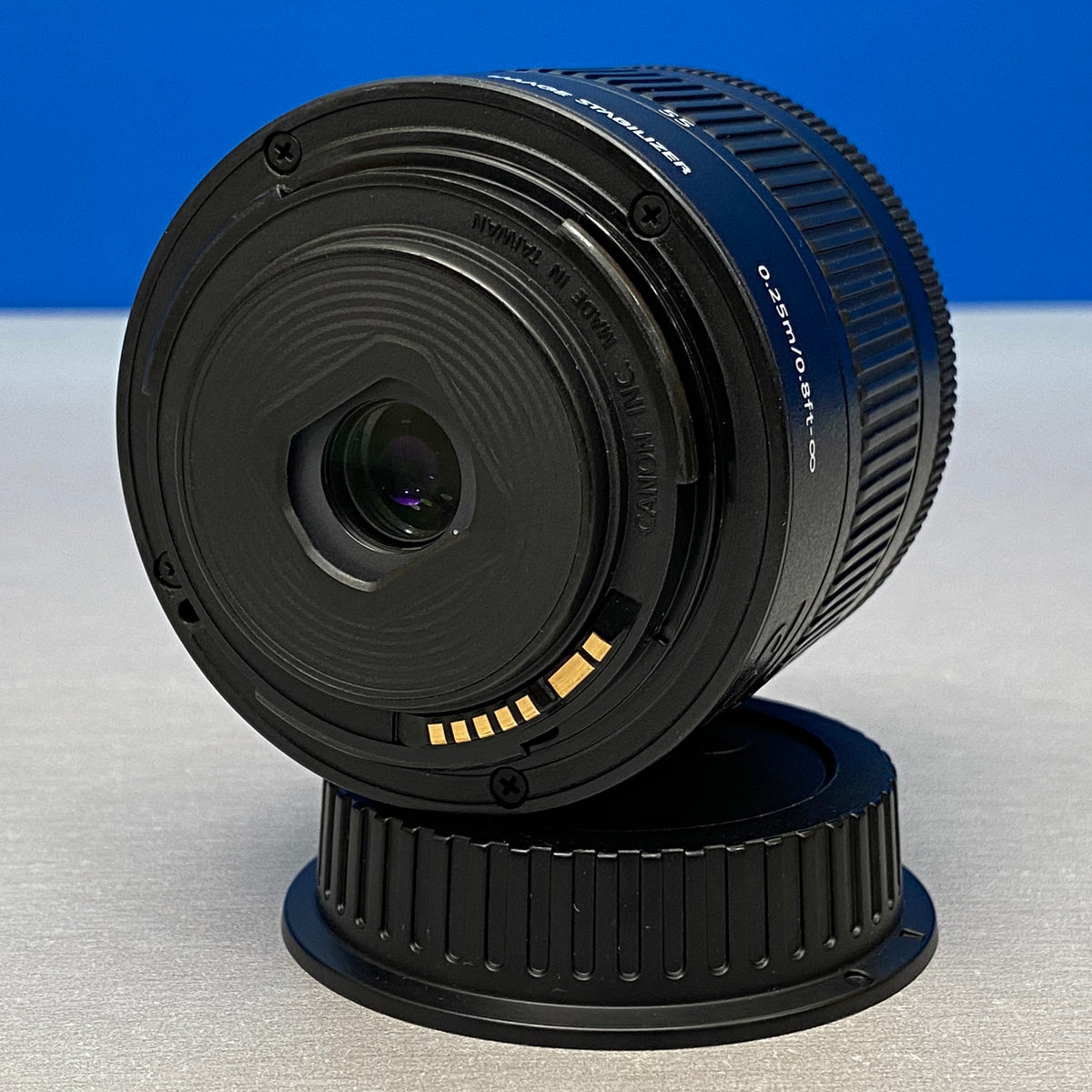 Canon EF-S 18-55mm f/4-5.6 IS STM