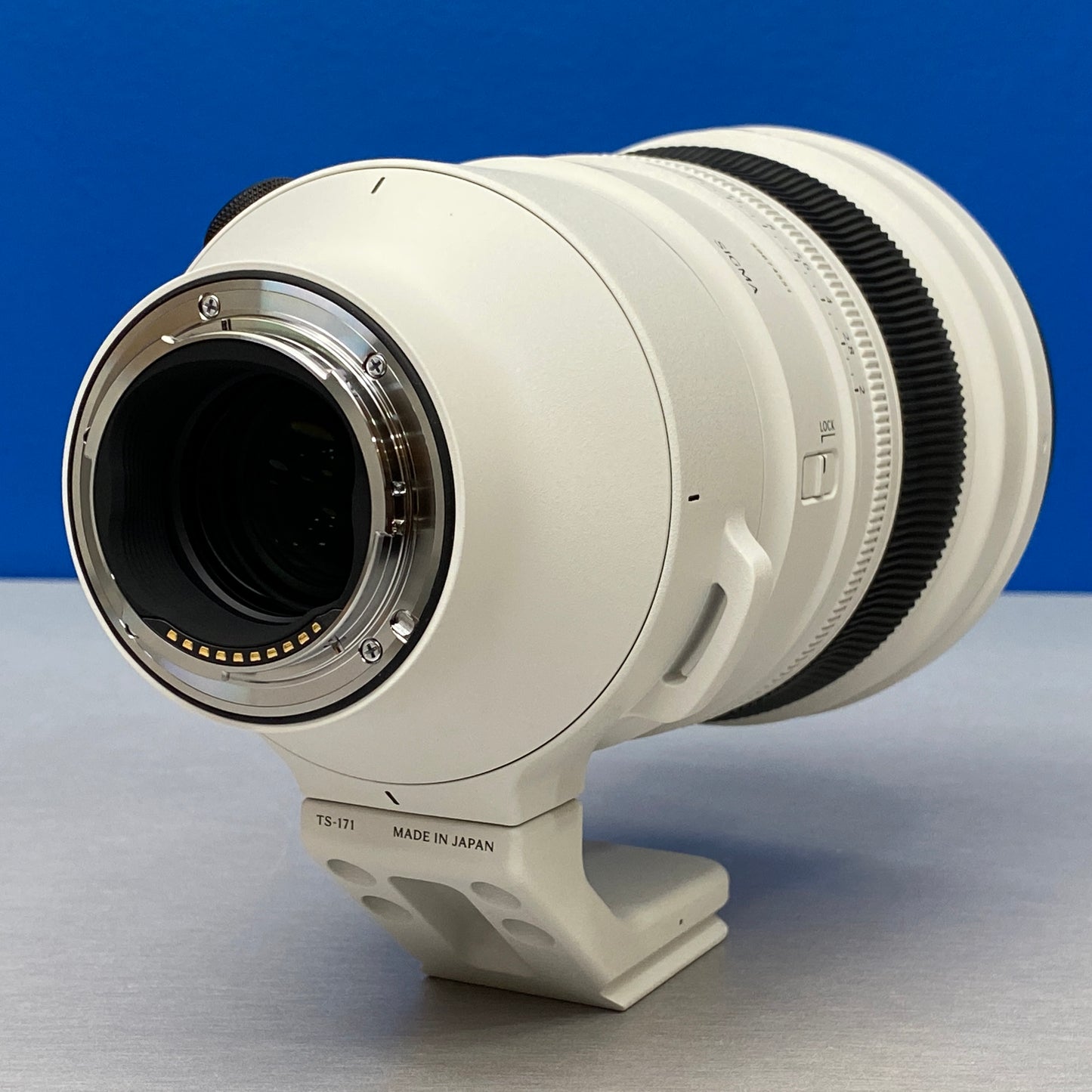 Sigma 200mm f/2 DG OS Sports | Sony FE | NOVA
