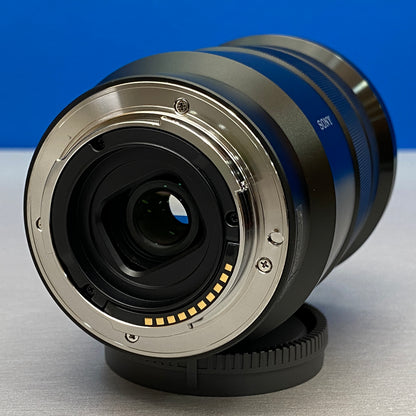 Sony E 18-105mm f/4 G PZ OSS
