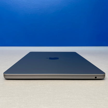 Apple MacBook Air 13.6" | 2022 | M2 8-Cores | 8GB | 256GB SSD