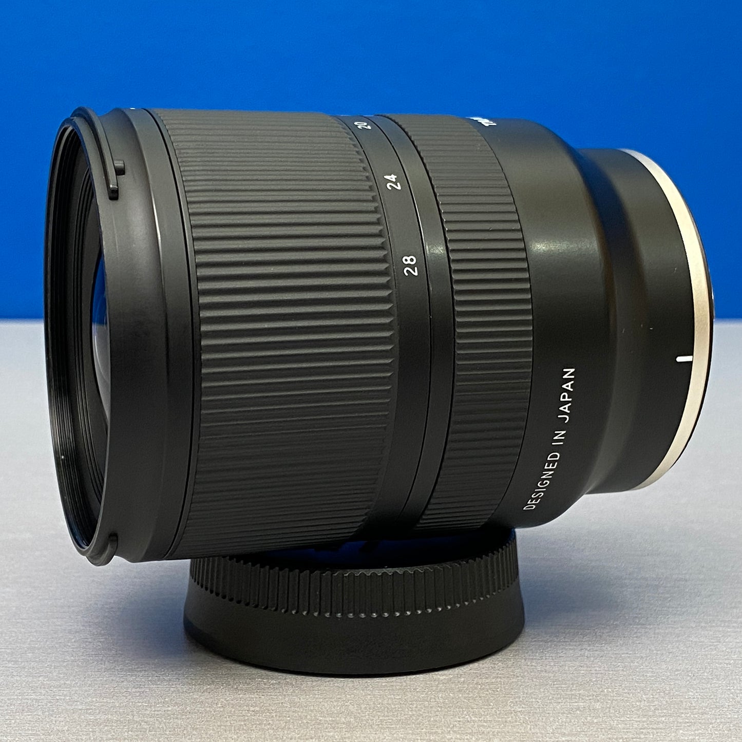 Tamron 17-28mm f/2.8 Di III RXD