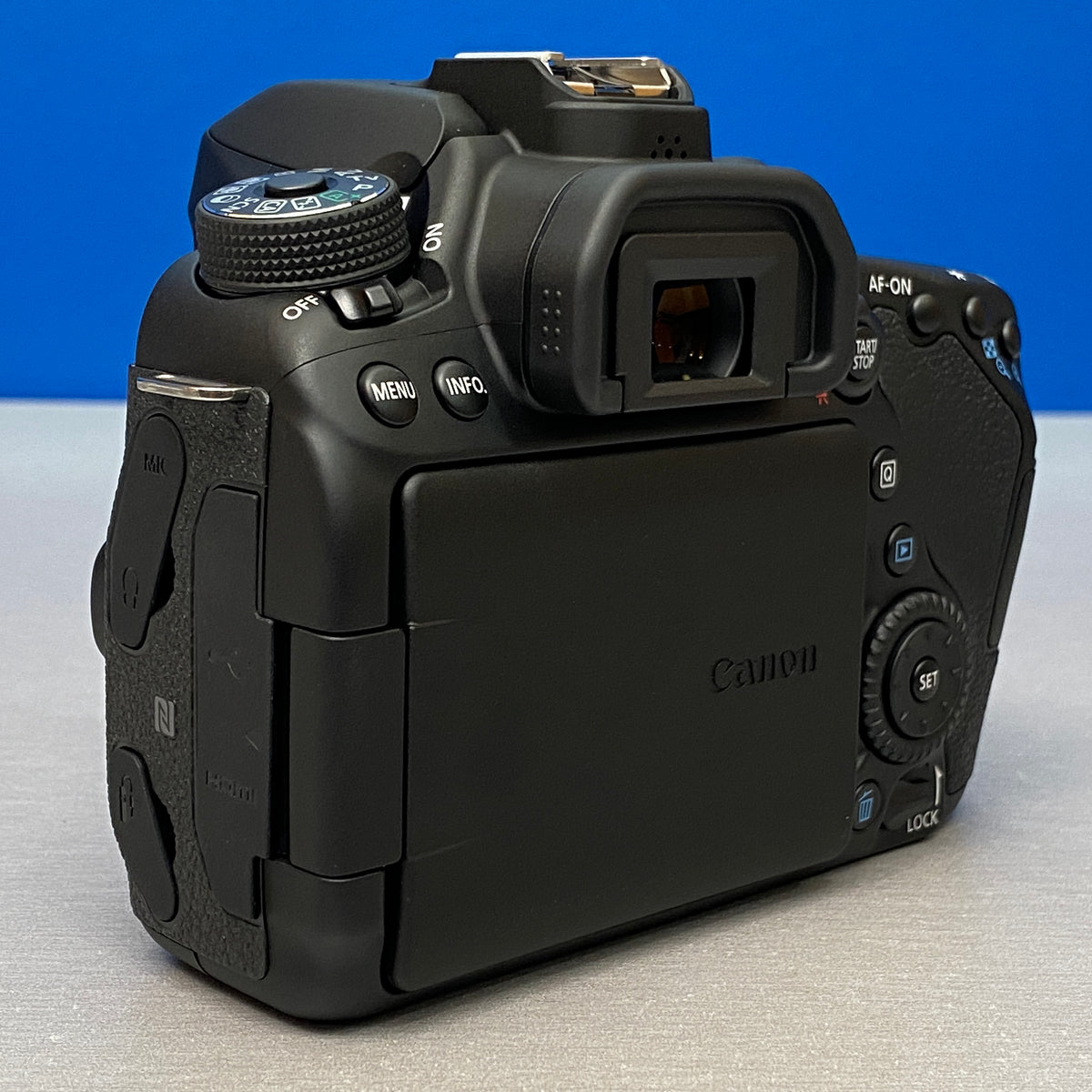 Canon EOS 80D (Corpo) - 24.2MP | 13 Disparos