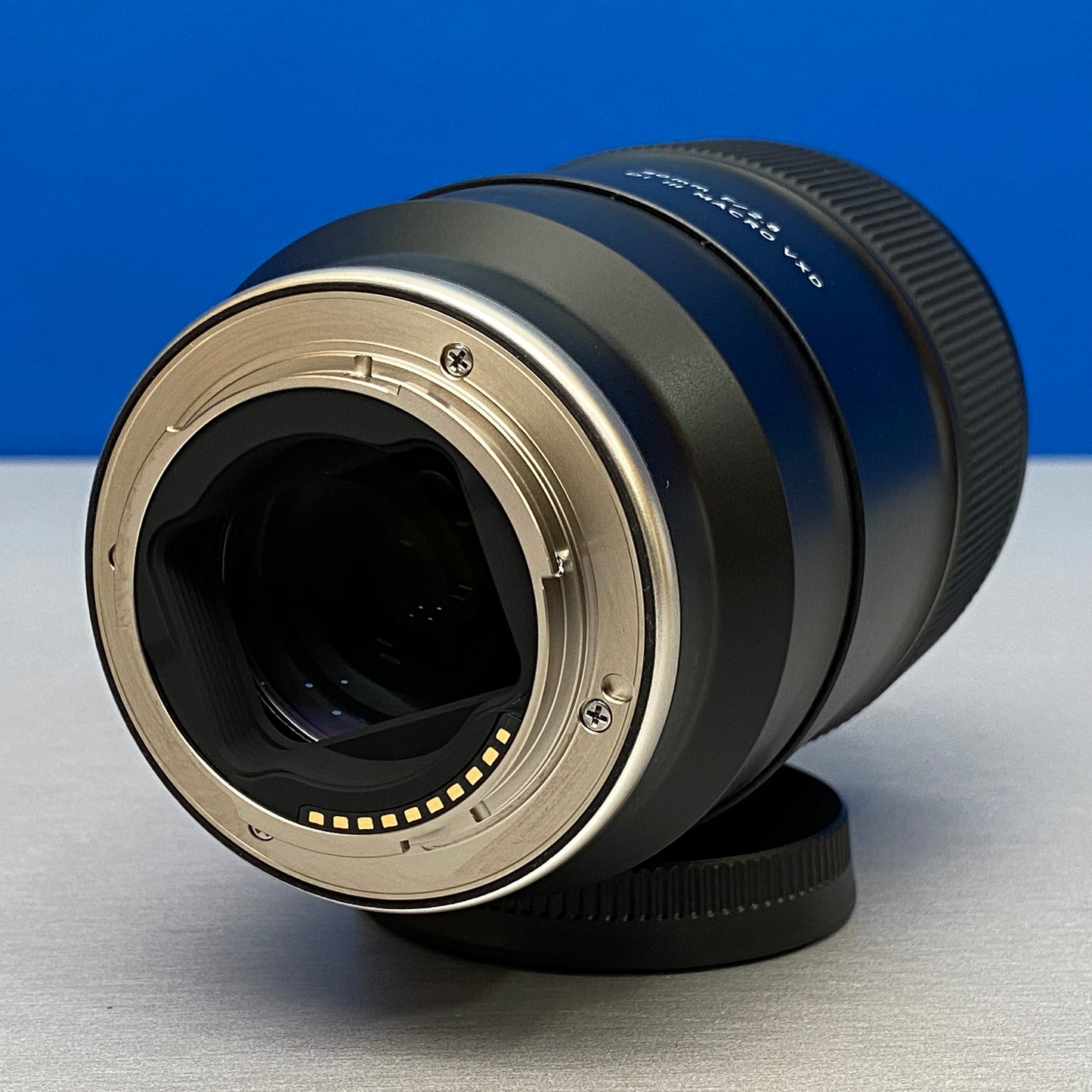 Tamron 90mm f/2.8 Di III Macro VXD