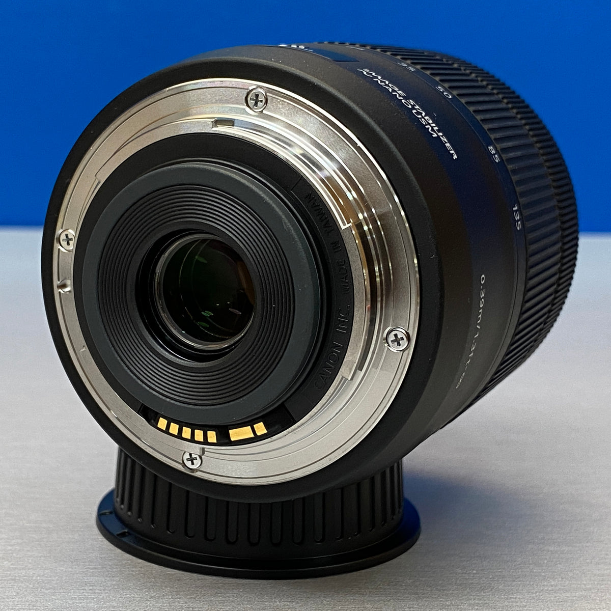 Canon EF-S 18-135mm f/3.5-5.6 IS USM | NOVA