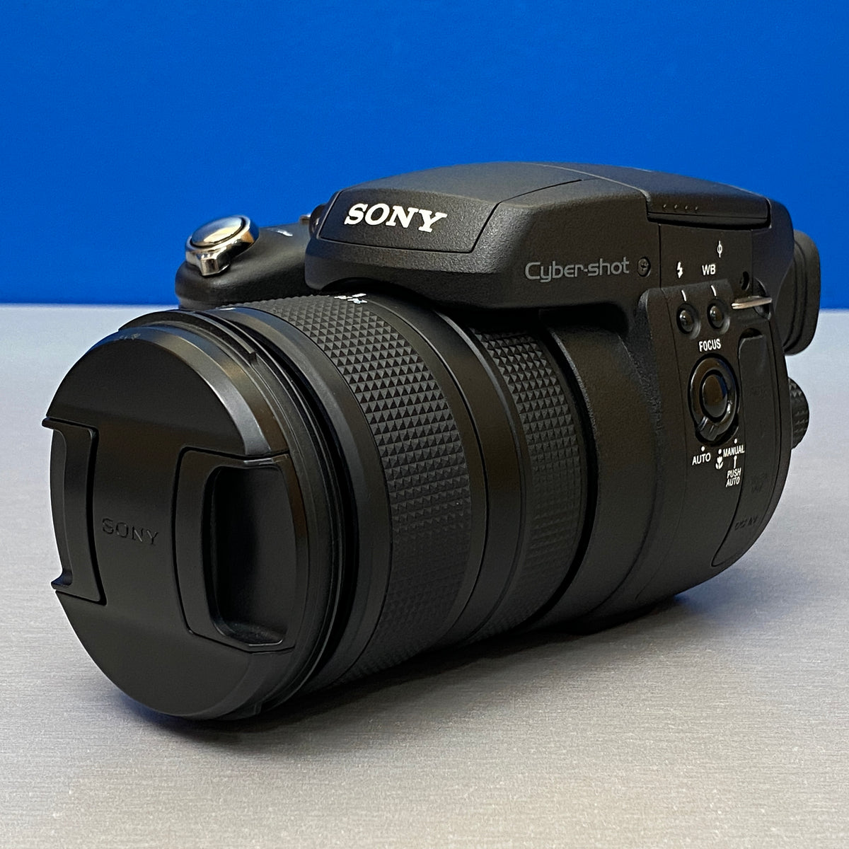 Sony Cyber-Shot DSC-R1 (10.3MP)