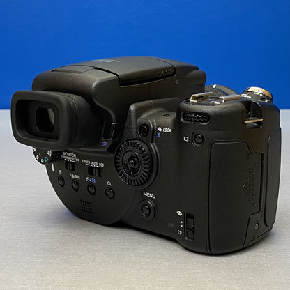 Sony Cyber-Shot DSC-R1 (10.3MP)