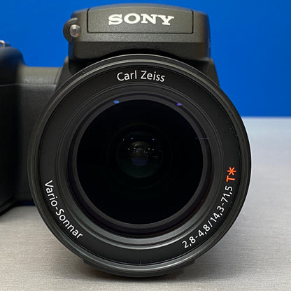 Sony Cyber-Shot DSC-R1 (10.3MP)