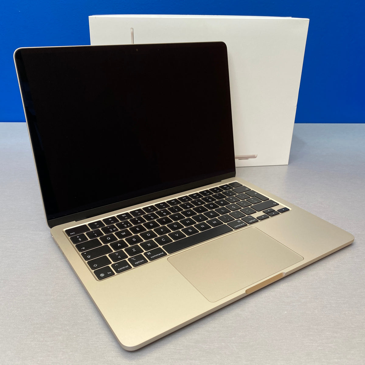 Apple MacBook Air 13.6" | 2025 | M4 10-Cores | 16GB | 512GB | Starlight