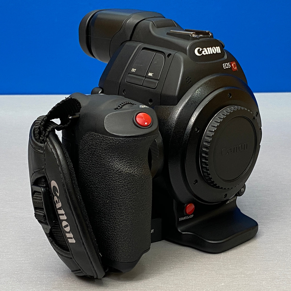 Canon EOS C100 Mark II |  Super 35mm - 8.3MP - 1080P