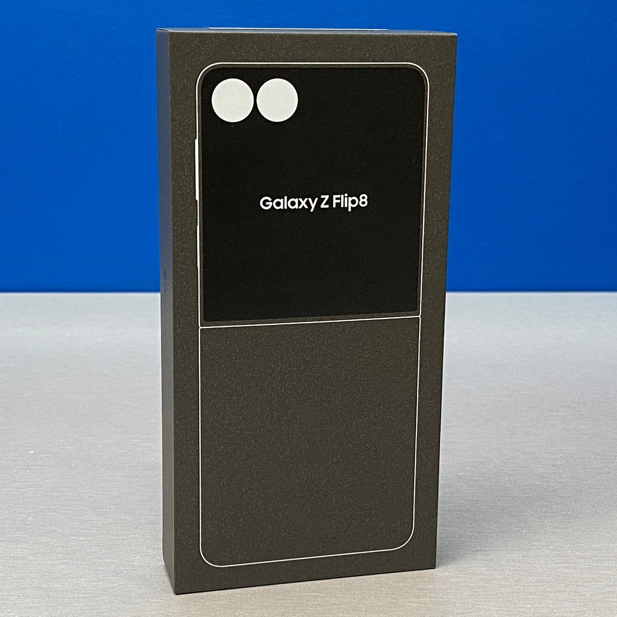 Samsung Galaxy Z Flip8 | 12GB/512GB | Cream | NOVO