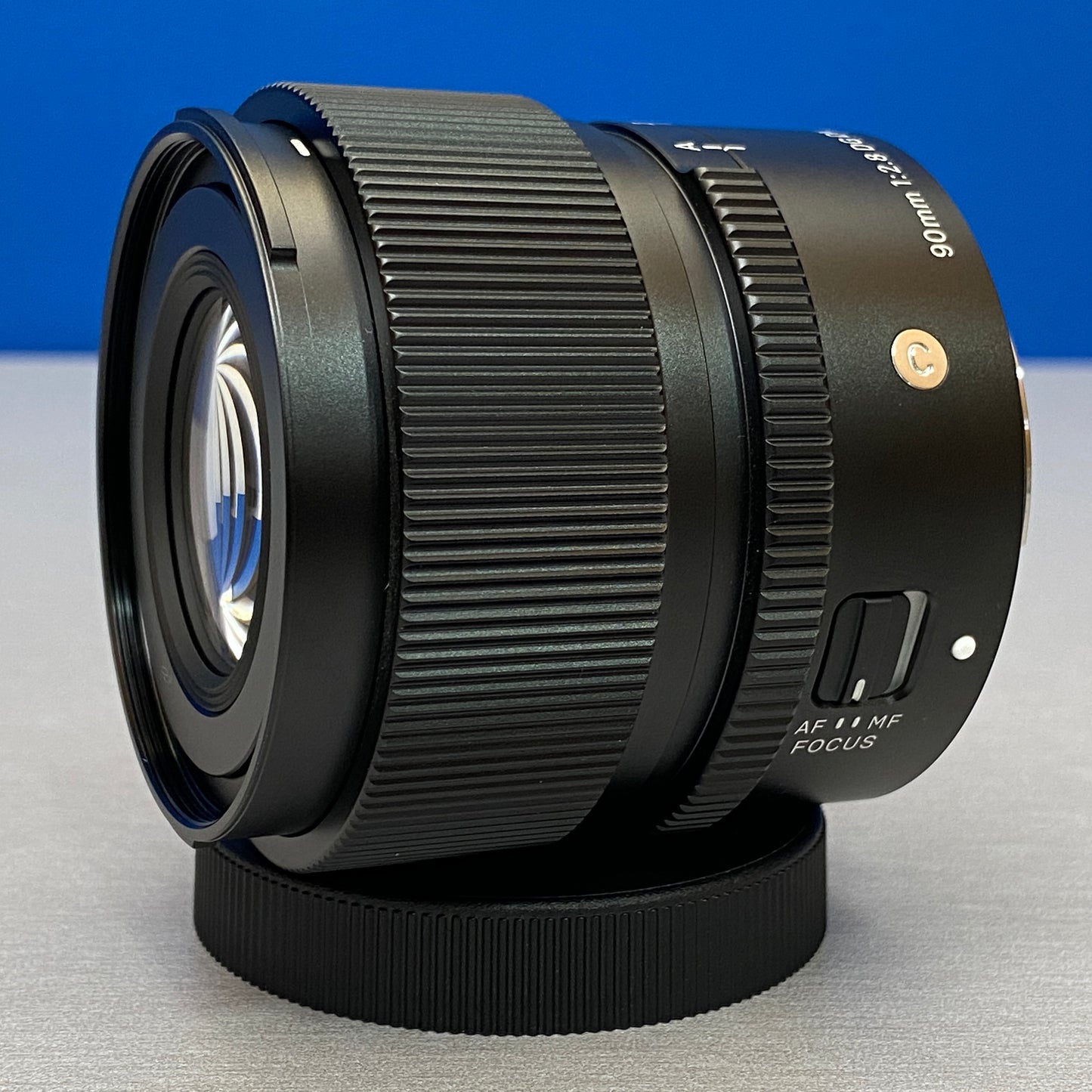 Sigma 90mm f/2.8 DG DN Contemporary (NOVA)