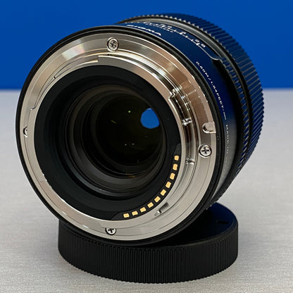 Sigma 90mm f/2.8 DG DN Contemporary (NOVA)
