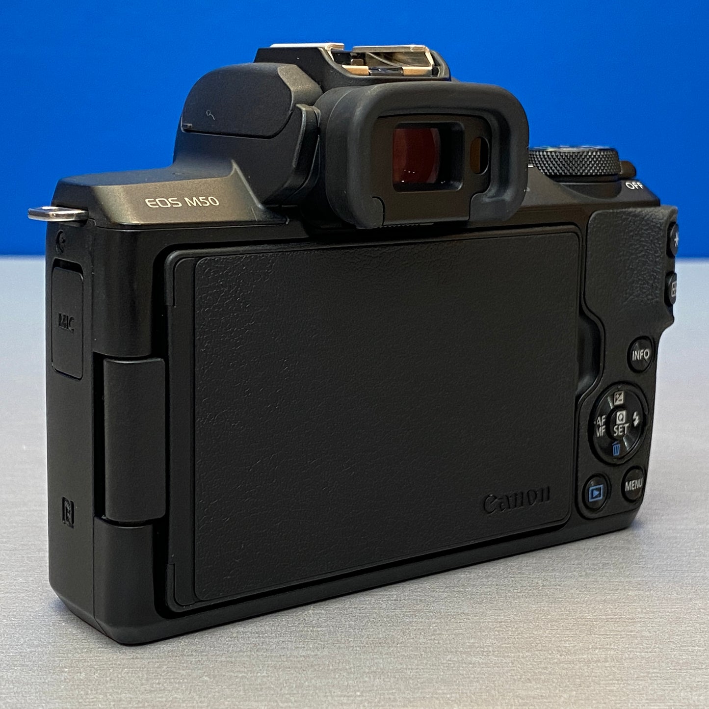 Canon EOS M50 (Corpo) - 24.1MP
