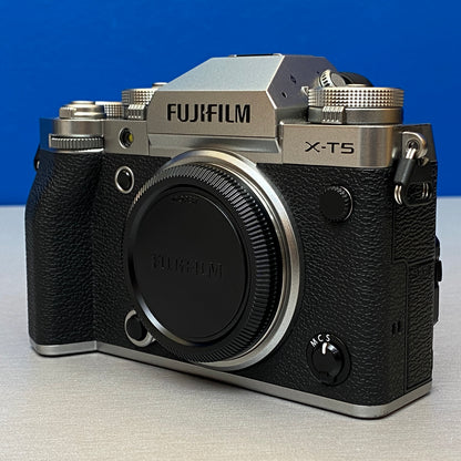 Fujifilm X-T5 (Corpo) - 40MP