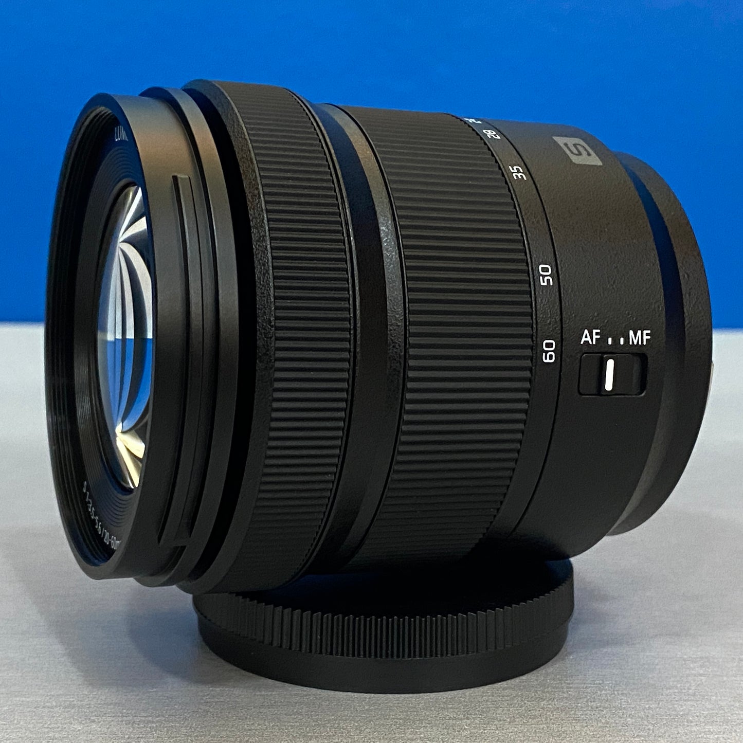 Panasonic Lumix S 20-60mm f/3.5-5.6 | NOVA