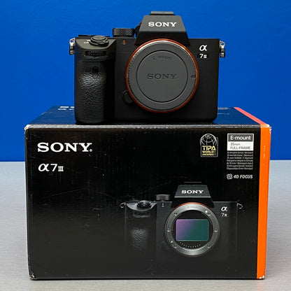 Sony Alpha A7 III (Corpo) - 24.2MP