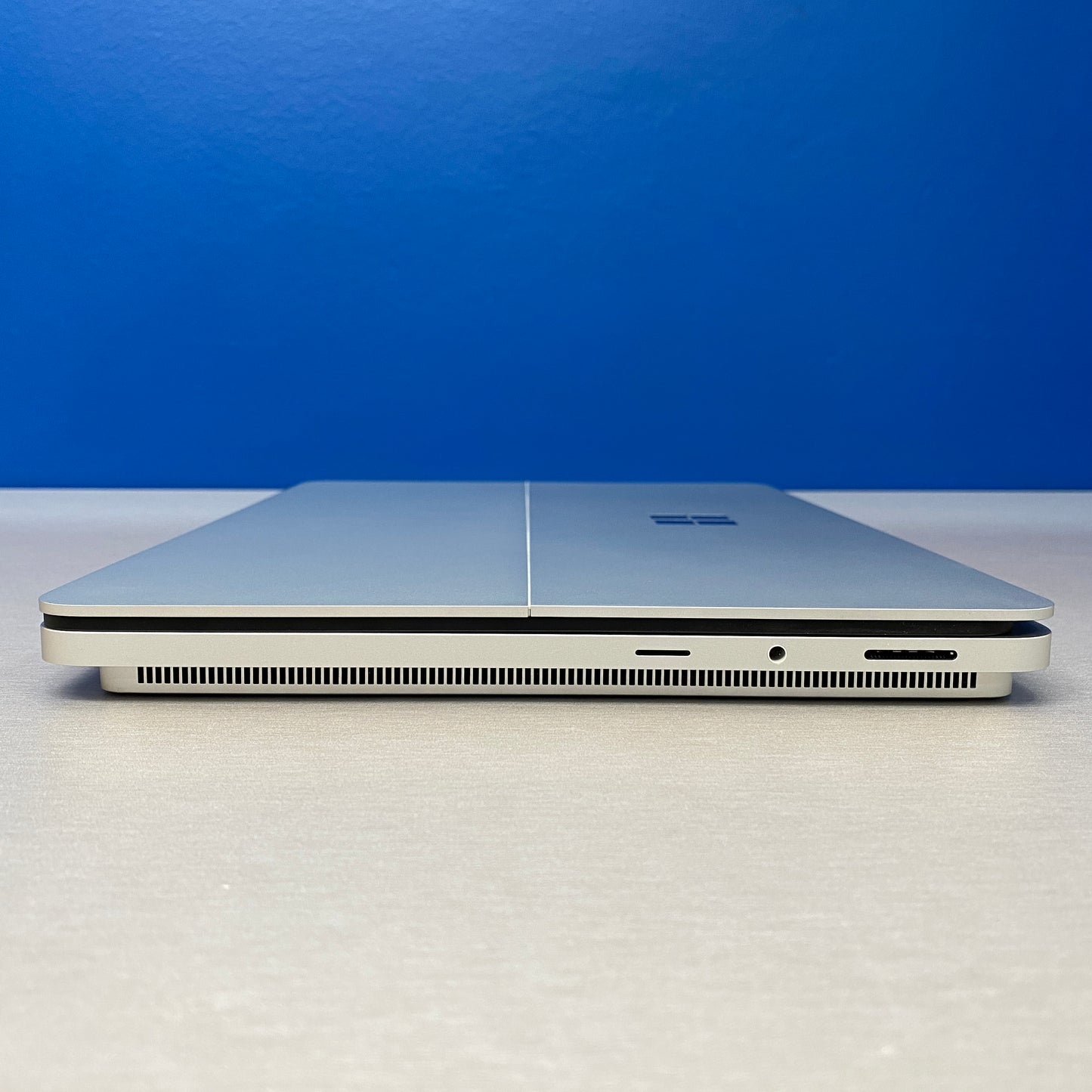 Microsoft Surface Laptop Studio 2 -14.4" (i7-13700H/16GB/512GB SSD/RTX 4050 6GB)