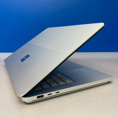 Microsoft Surface Laptop Studio 2 -14.4" (i7-13700H/16GB/512GB SSD/RTX 4050 6GB)