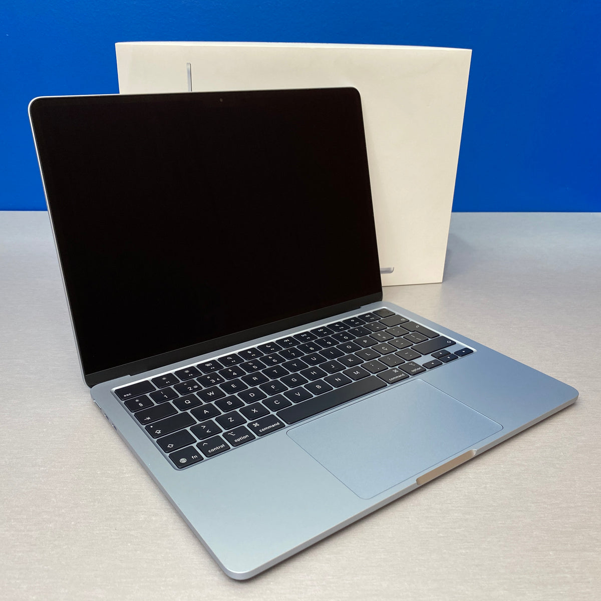 Apple MacBook Air 13.6" | 2025 | M4 10-Cores/16GB/256GB SSD