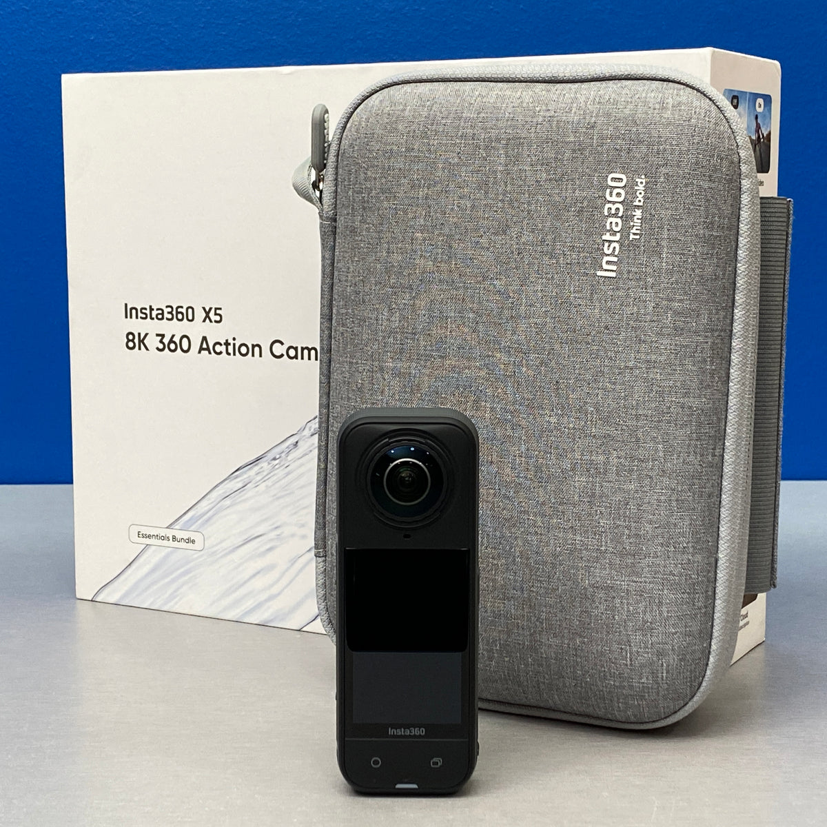 Insta360 X5 (8K - 360º) Essentials Bundle