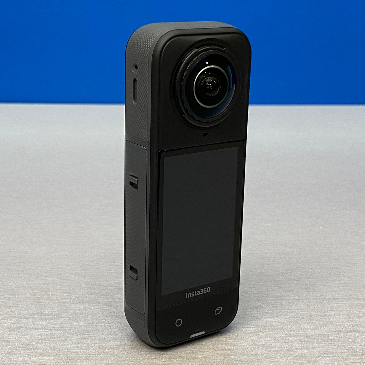 Insta360 X5 (8K - 360º) Essentials Bundle