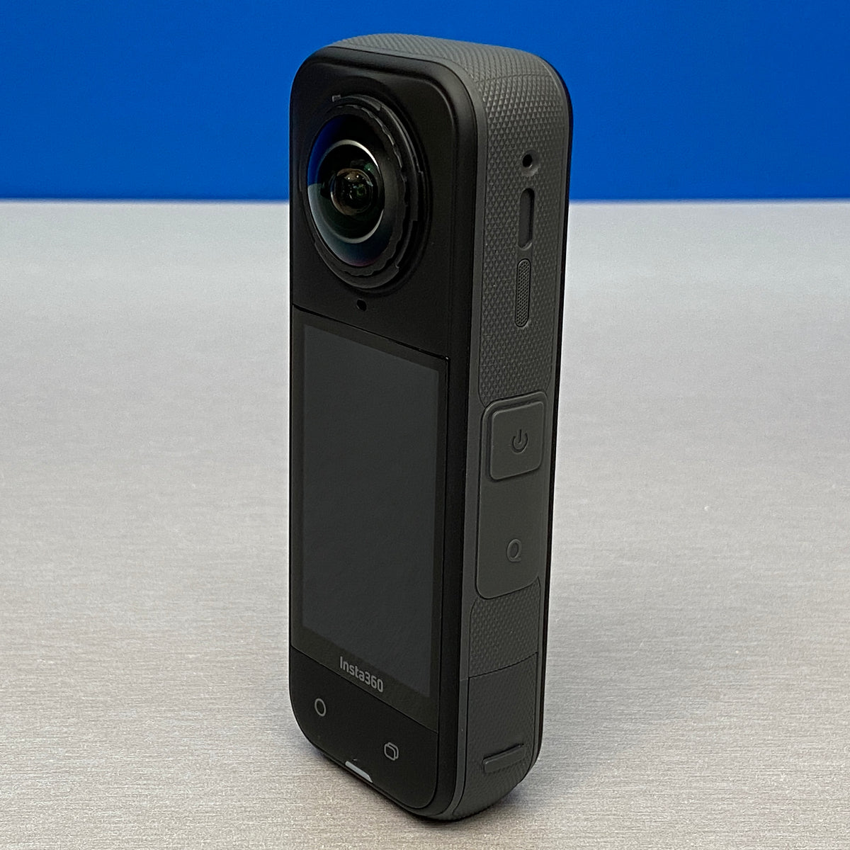 Insta360 X5 (8K - 360º) Essentials Bundle
