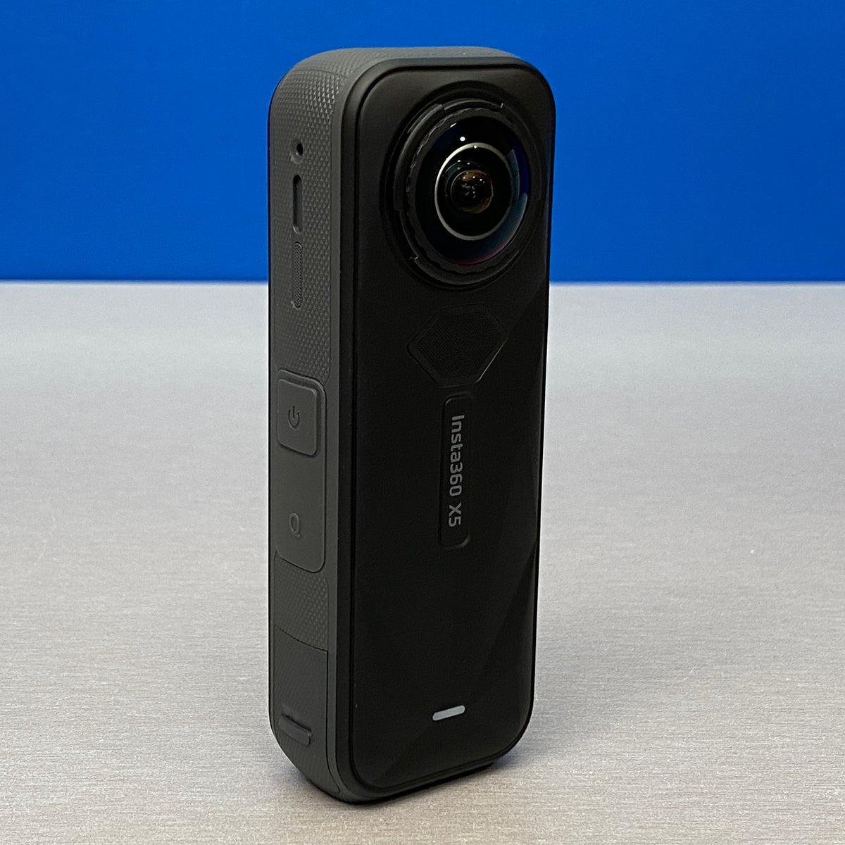 Insta360 X5 (8K - 360º) Essentials Bundle