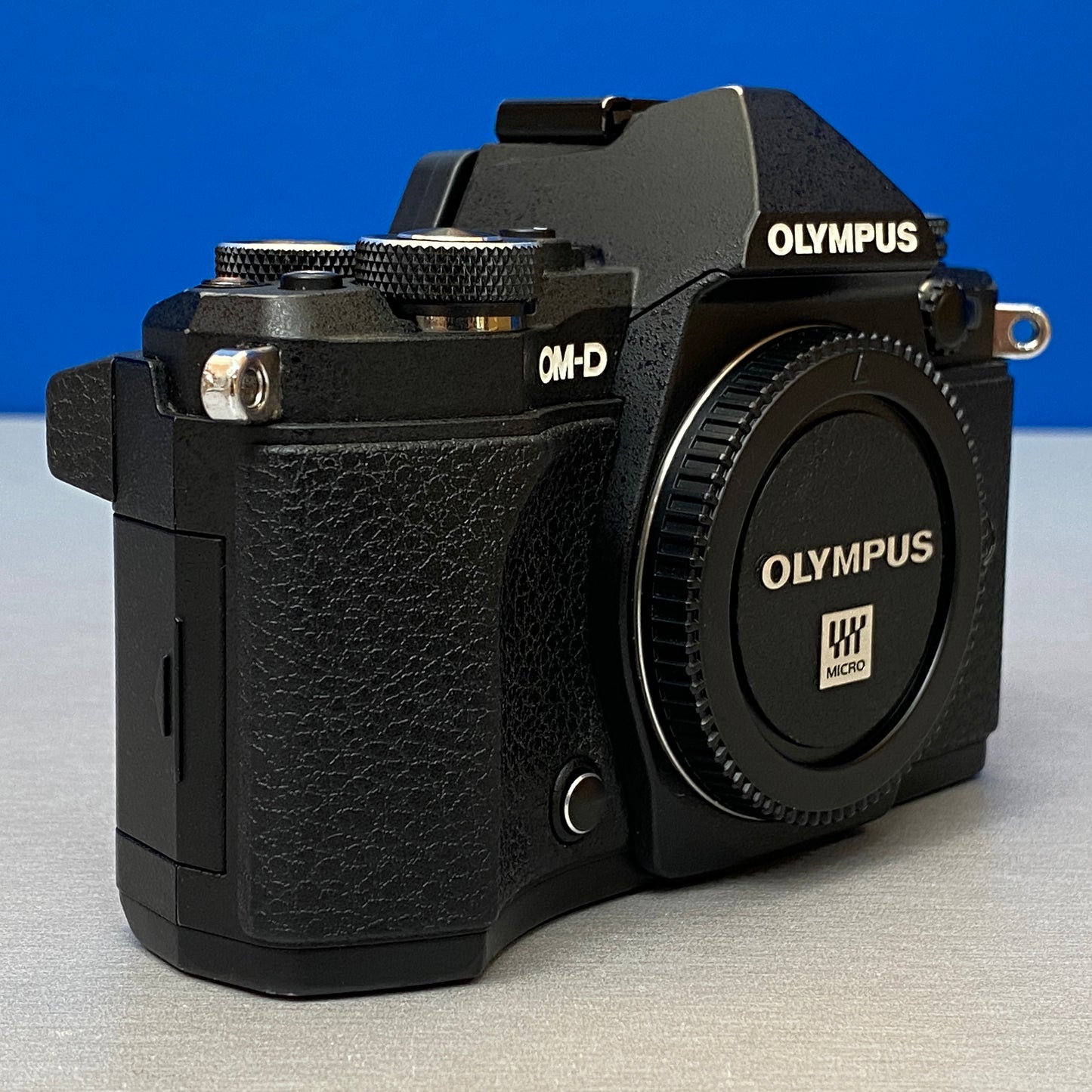 Olympus OM-D E-M5 Mark II (Corpo) - 16.1MP