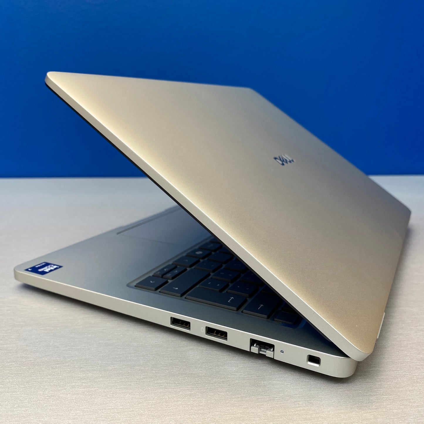 Dell Pro 14 PC14250 | 14" FHD | Core Ultra 7 255U | 16GB | 256GB