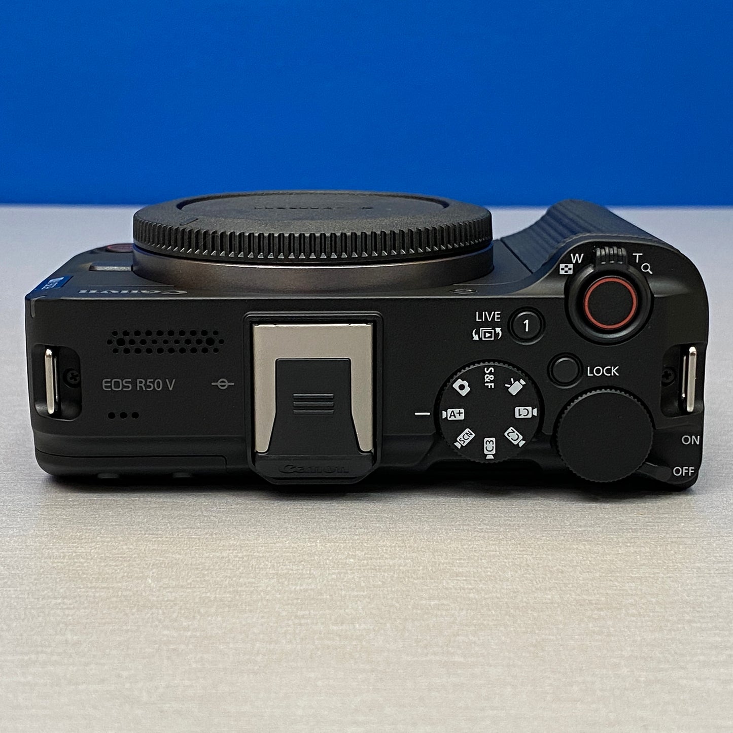 Canon EOS R50 V (Corpo) - 24.2MP | NOVA