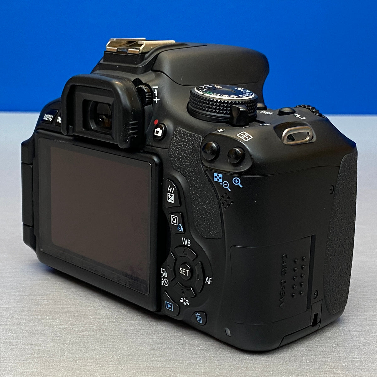 Canon EOS 600D (Corpo) - 18MP