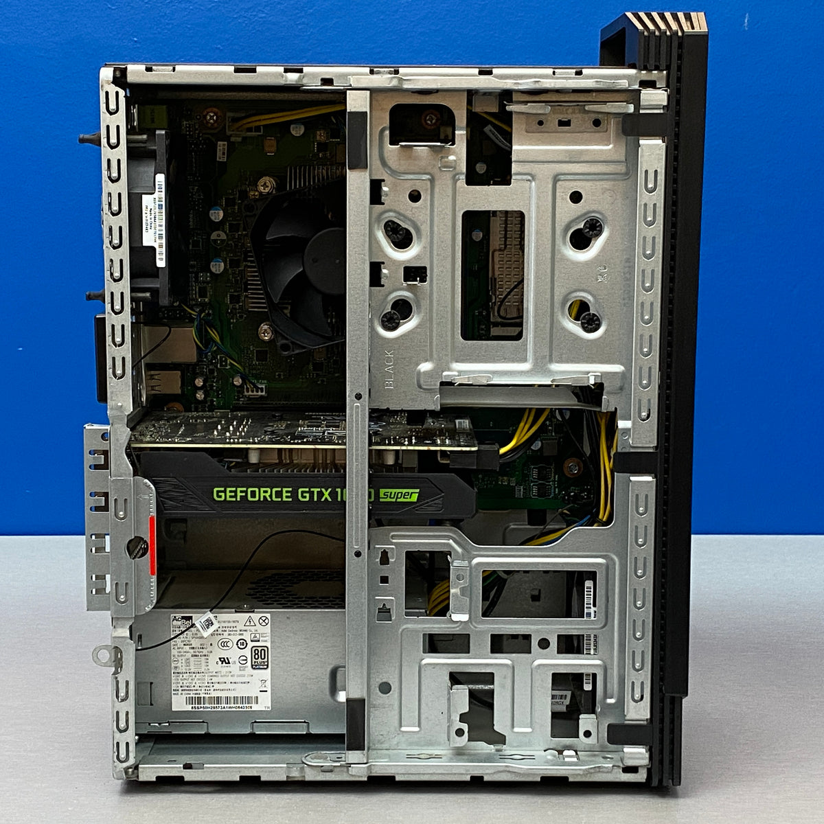 Torre Lenovo IdeaCentre G5-14IMB05 | i7-10700/16GB/512GB/GTX 1650 Super 4GB