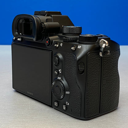 Sony Alpha A7 III (Corpo) - 24.2MP