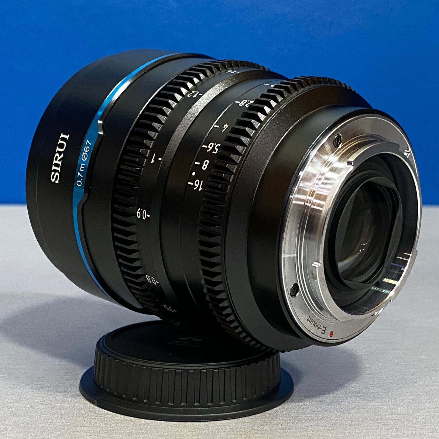 SIRUI Night Walker 75mm T1.2 (NOVA)