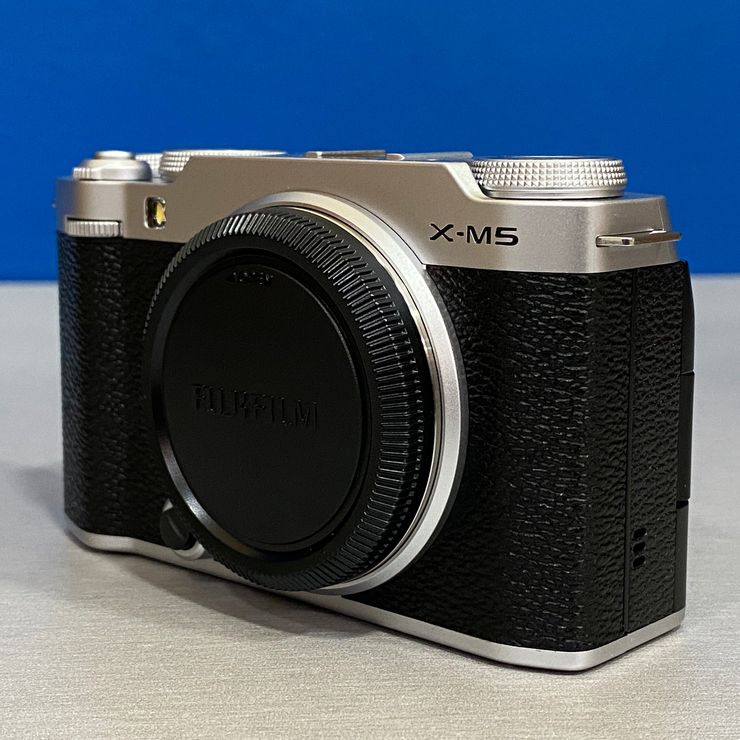 Fujifilm X-M5 (Corpo) - 26.1MP | NOVA
