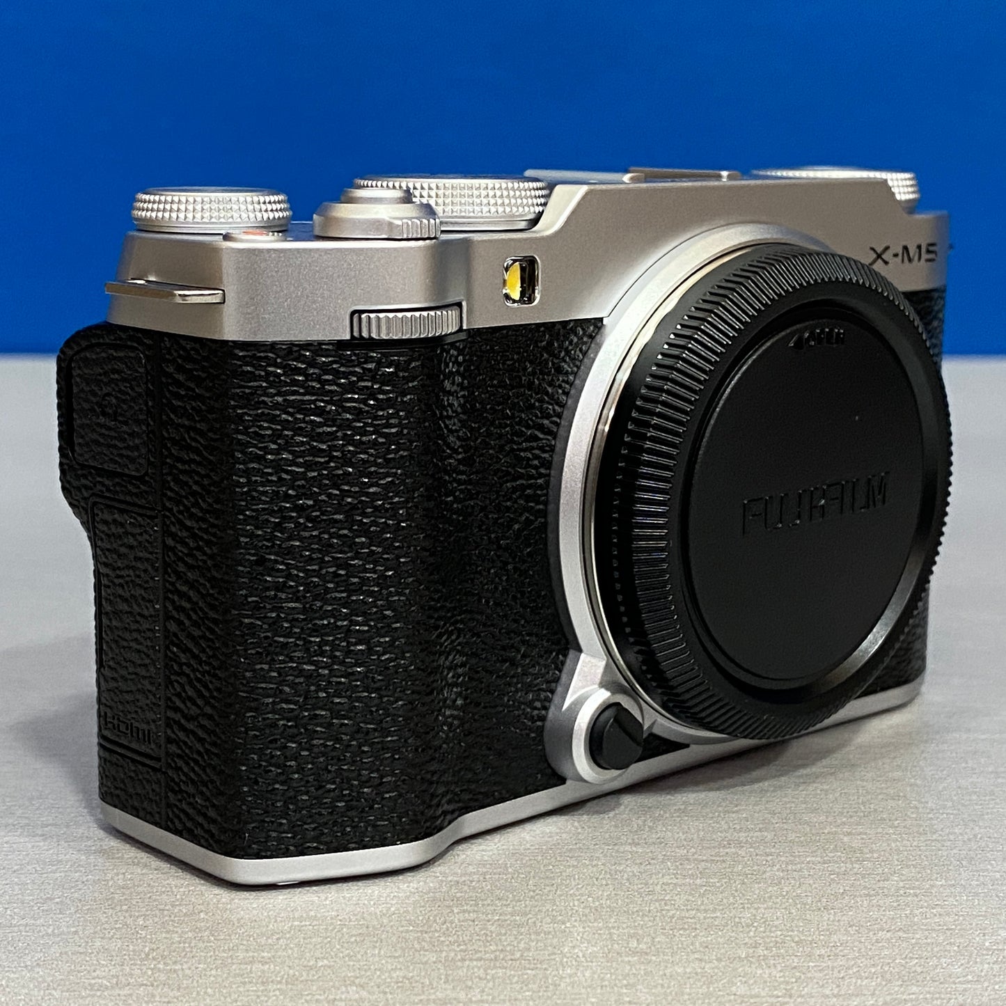 Fujifilm X-M5 (Corpo) - 26.1MP | NOVA