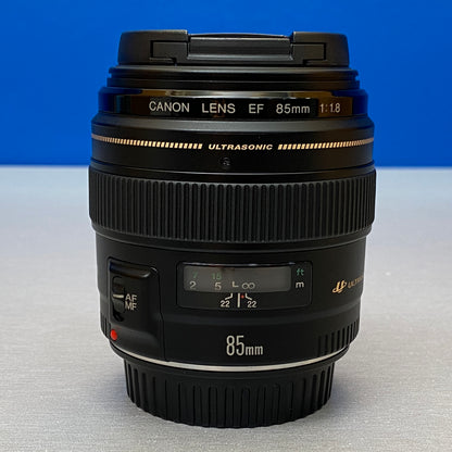 Canon EF 85mm f/1.8 USM