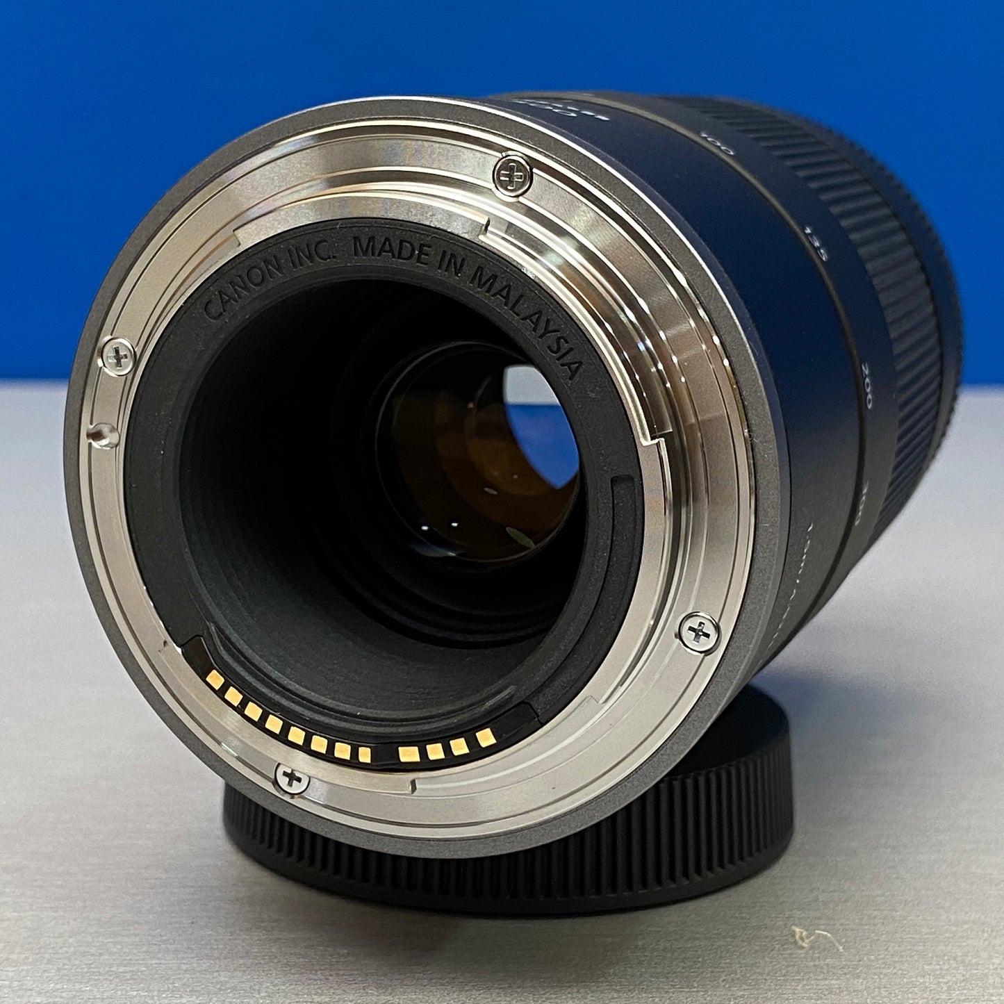 Canon RF 75-300mm f/4-5.6 (NOVA)
