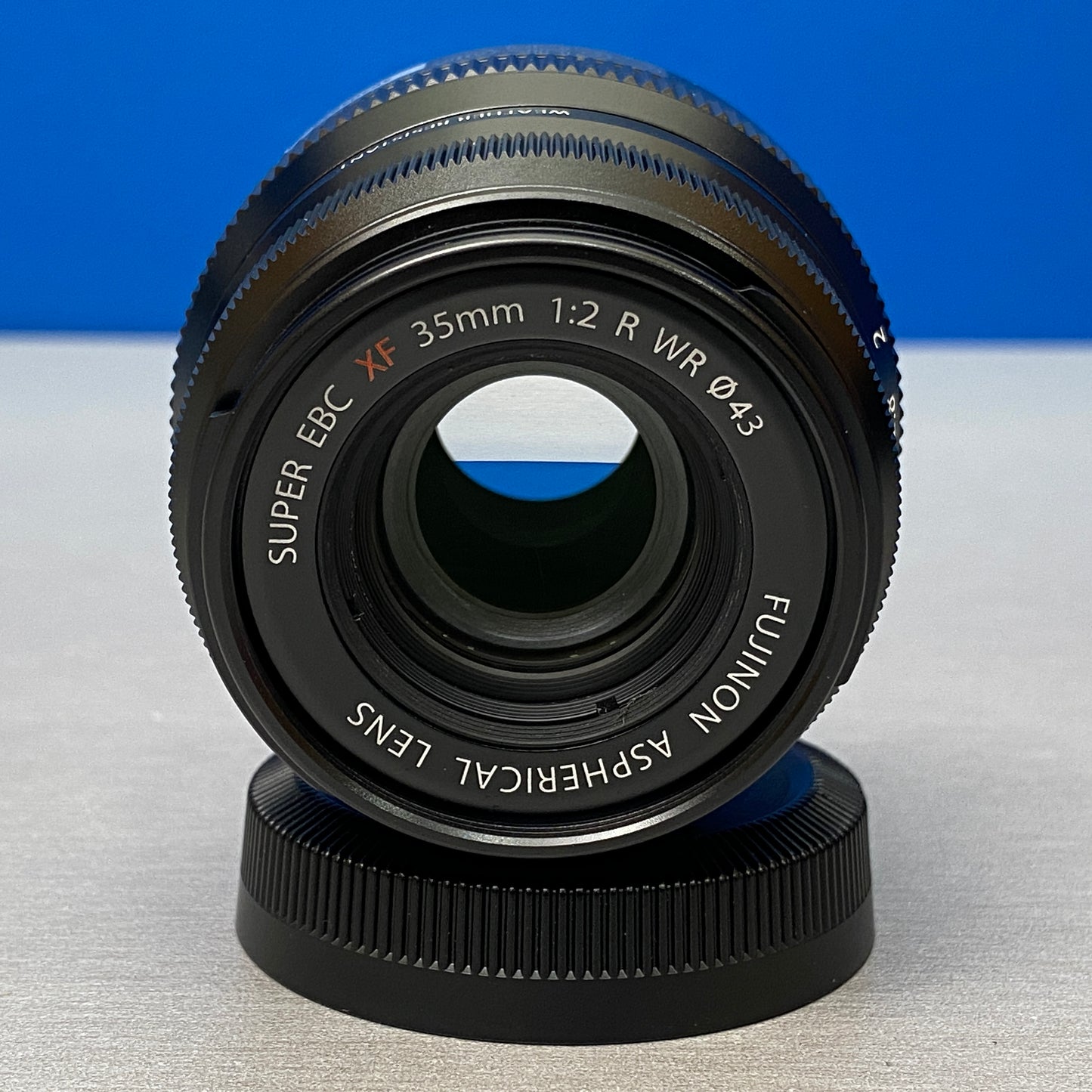 Fujifilm XF 35mm f/2 R WR