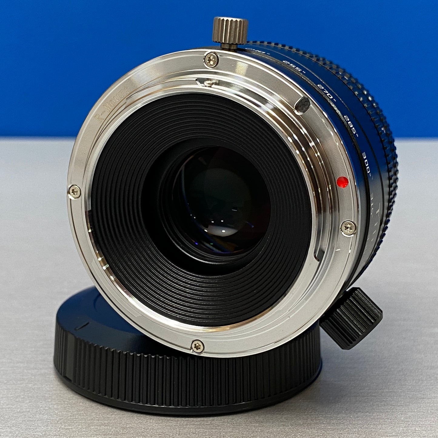 TTArtisan Tilt 35mm f/1.4 | Canon RF-S | NOVA
