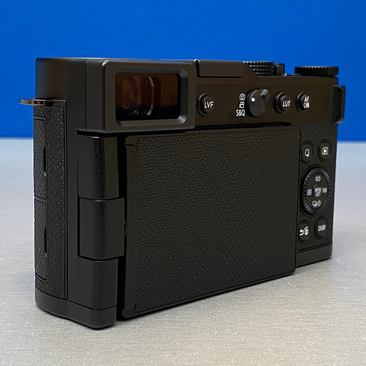 Panasonic Lumix L10 | 20.4MP | Black | NOVA