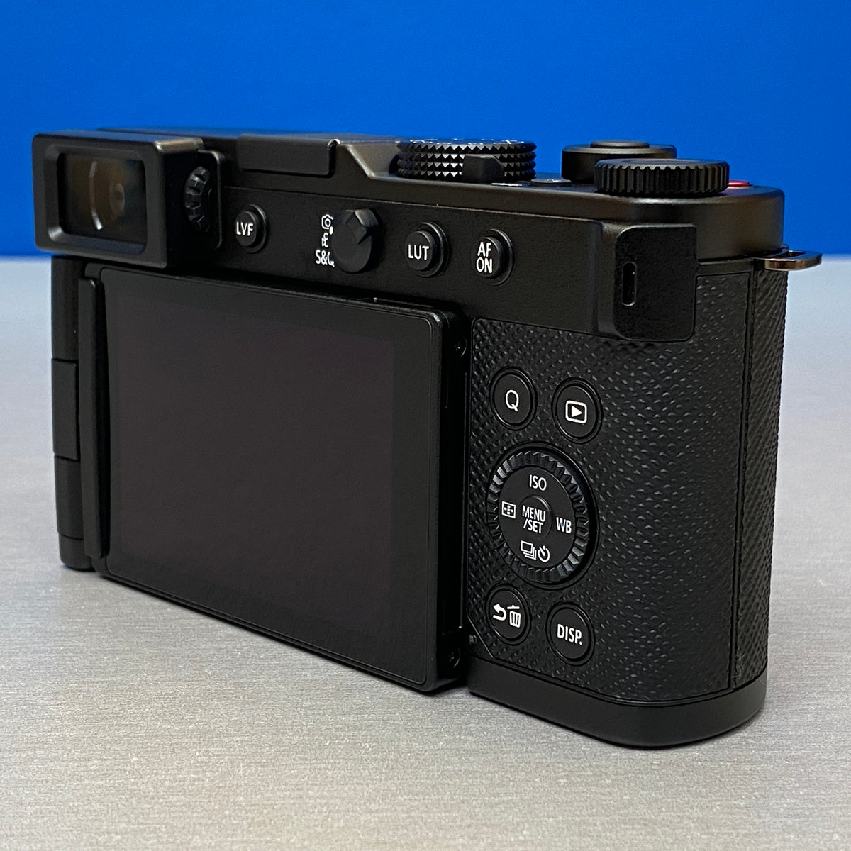 Panasonic Lumix L10 | 20.4MP | Black | NOVA