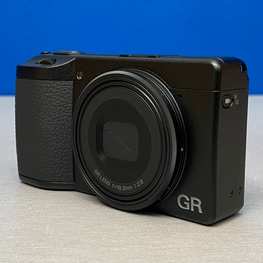 Ricoh GR IV HDF (25.7MP) | NOVA